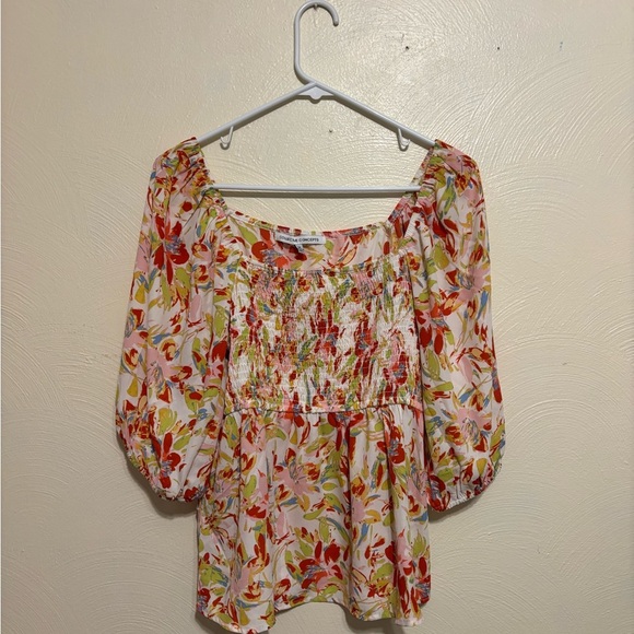 Collective Concepts Multicolor Floral Blouse - Picture 1 of 7